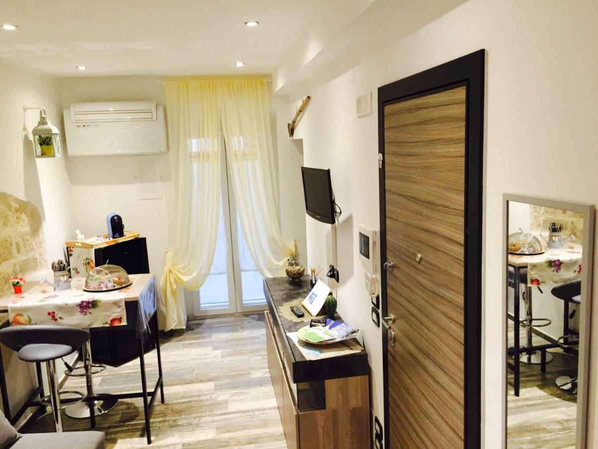Bed and Breakfast Il Pavone Bari Exterior foto